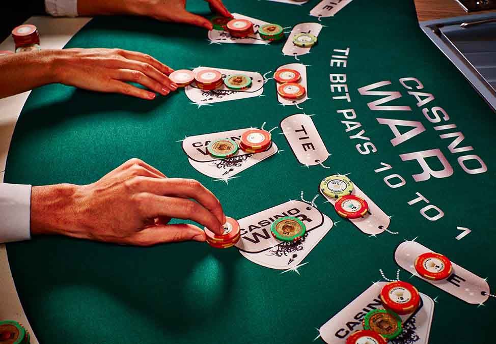 ایک اکاؤنٹ بنائیں یا LuckyDays کیسینو میں لاگ ان کریں۔